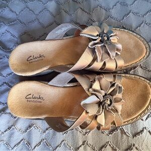 Clarks Women's Floral Tan Sandals
